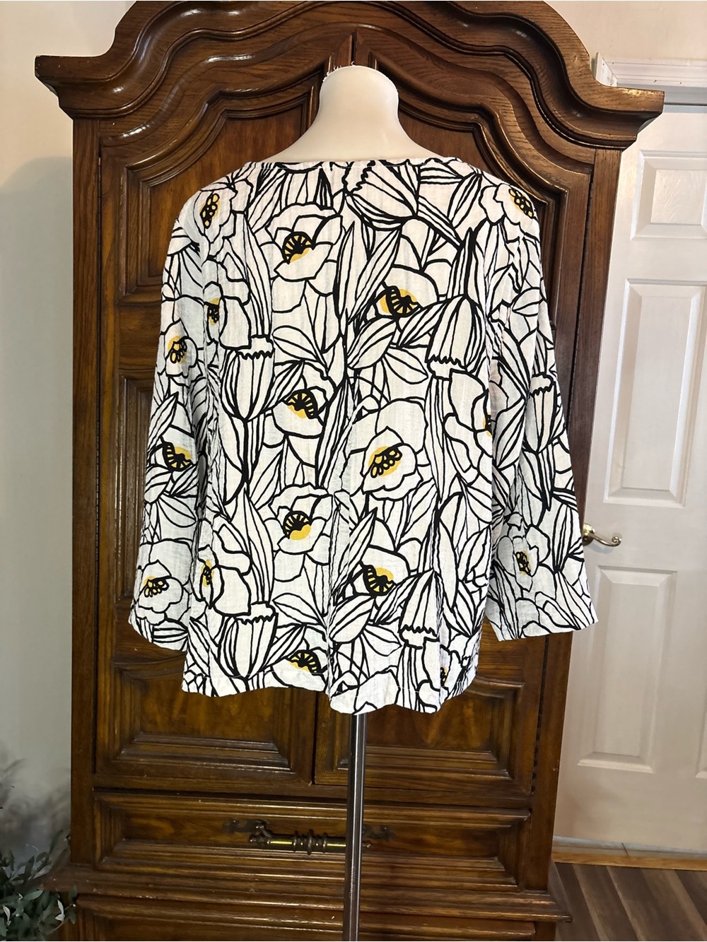 Habitat floral blouse top - Picture 6 of 13